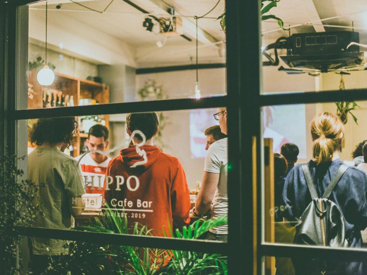Hippo Hostel And Cafe Bar Осака Экстерьер фото